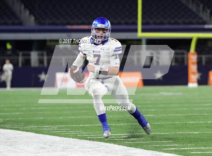 Thumbnail 3 in Kemp vs Brock (UIL 3A D1 Semifinal) photogallery.