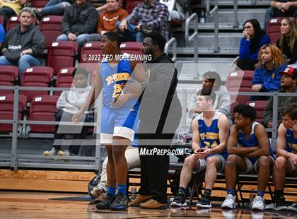 Thumbnail 2 in County Line vs. Guy-Perkins (AAA 1A Semi-Final) photogallery.