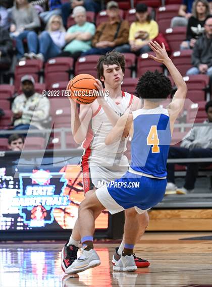 Thumbnail 3 in County Line vs. Guy-Perkins (AAA 1A Semi-Final) photogallery.