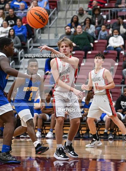 Thumbnail 2 in County Line vs. Guy-Perkins (AAA 1A Semi-Final) photogallery.