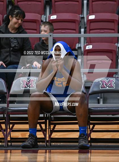 Thumbnail 2 in County Line vs. Guy-Perkins (AAA 1A Semi-Final) photogallery.