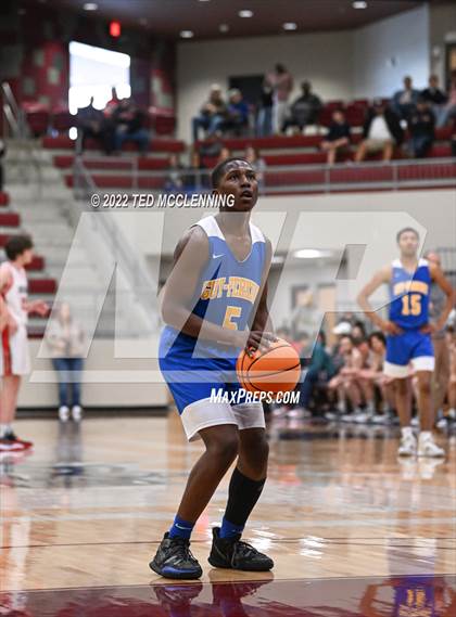 Thumbnail 2 in County Line vs. Guy-Perkins (AAA 1A Semi-Final) photogallery.