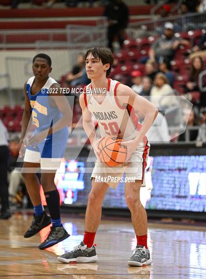Thumbnail 1 in County Line vs. Guy-Perkins (AAA 1A Semi-Final) photogallery.