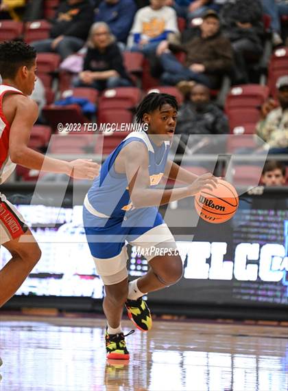 Thumbnail 3 in County Line vs. Guy-Perkins (AAA 1A Semi-Final) photogallery.