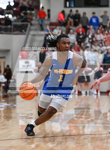 Thumbnail 3 in County Line vs. Guy-Perkins (AAA 1A Semi-Final) photogallery.