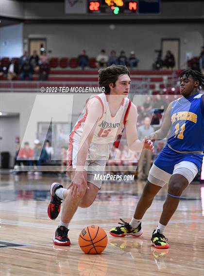 Thumbnail 1 in County Line vs. Guy-Perkins (AAA 1A Semi-Final) photogallery.