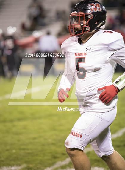 Thumbnail 2 in Horlick vs. Muskego photogallery.