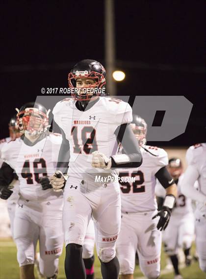 Thumbnail 2 in Horlick vs. Muskego photogallery.