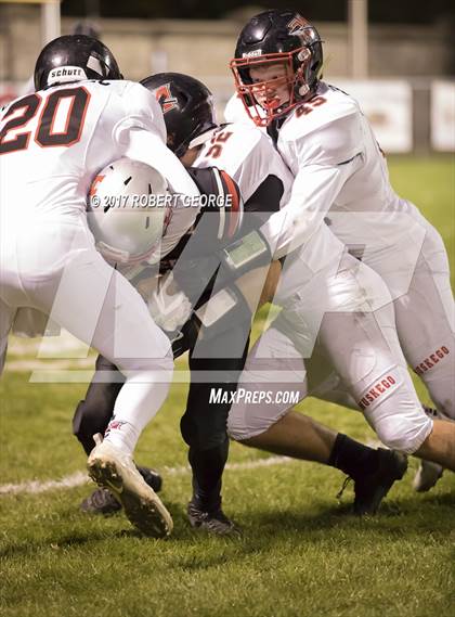 Thumbnail 3 in Horlick vs. Muskego photogallery.
