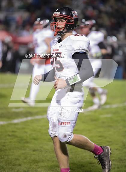 Thumbnail 3 in Horlick vs. Muskego photogallery.
