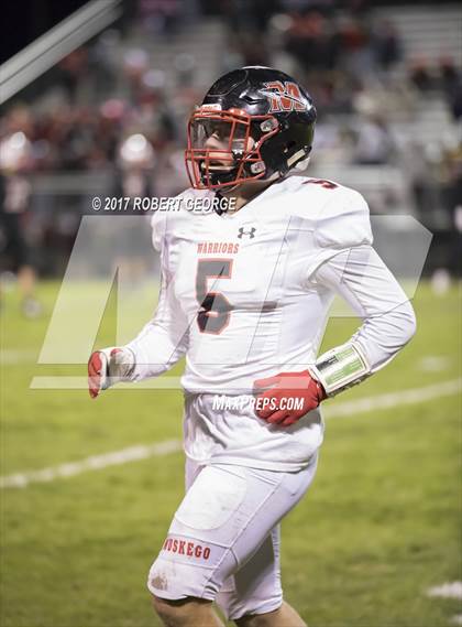 Thumbnail 3 in Horlick vs. Muskego photogallery.