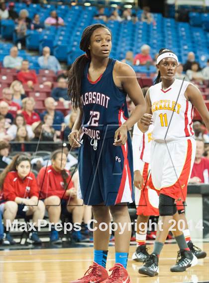 Thumbnail 2 in Berkeley vs. Pleasant Grove (CIF NorCal Regional D1 Final) photogallery.