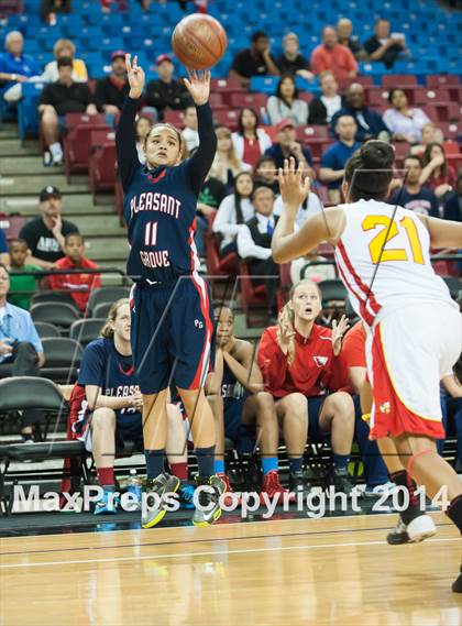 Thumbnail 2 in Berkeley vs. Pleasant Grove (CIF NorCal Regional D1 Final) photogallery.
