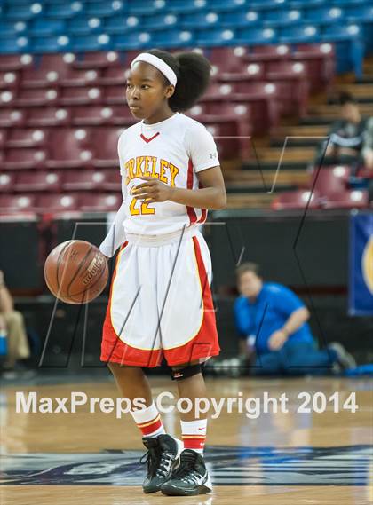 Thumbnail 2 in Berkeley vs. Pleasant Grove (CIF NorCal Regional D1 Final) photogallery.