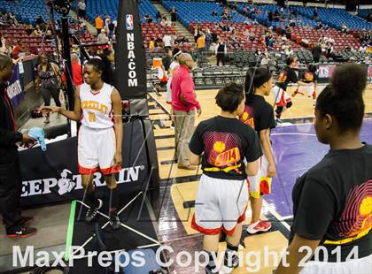 Thumbnail 1 in Berkeley vs. Pleasant Grove (CIF NorCal Regional D1 Final) photogallery.