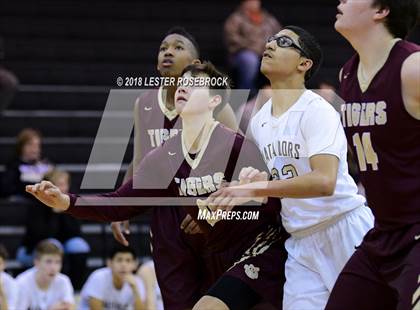 Thumbnail 3 in Dripping Springs @ Seguin photogallery.