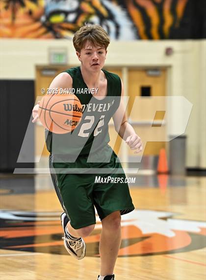 Thumbnail 2 in FR: D'Evelyn @ Lakewood photogallery.