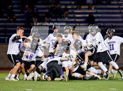 Thumbnail 2 in Monroe-Woodbury vs Kingston (Section 9 Class A Final) photogallery.