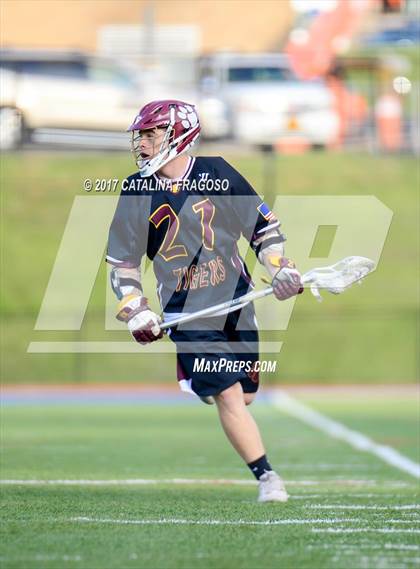 Thumbnail 2 in Monroe-Woodbury vs Kingston (Section 9 Class A Final) photogallery.