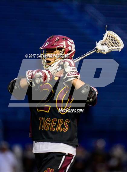 Thumbnail 1 in Monroe-Woodbury vs Kingston (Section 9 Class A Final) photogallery.