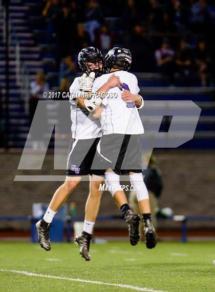 Thumbnail 1 in Monroe-Woodbury vs Kingston (Section 9 Class A Final) photogallery.