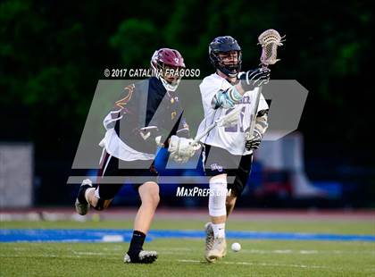 Thumbnail 3 in Monroe-Woodbury vs Kingston (Section 9 Class A Final) photogallery.