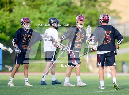 Thumbnail 3 in Monroe-Woodbury vs Kingston (Section 9 Class A Final) photogallery.