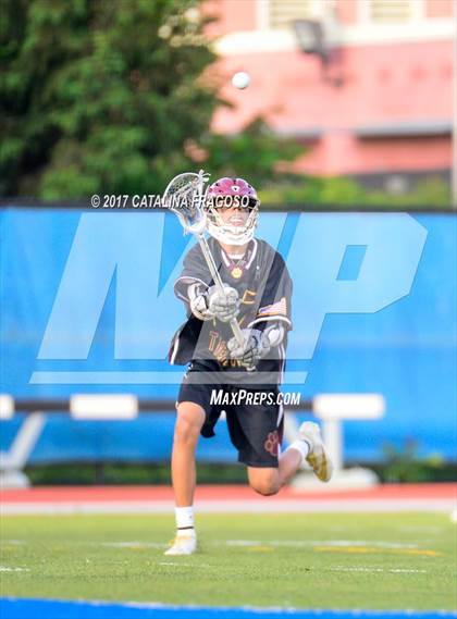 Thumbnail 2 in Monroe-Woodbury vs Kingston (Section 9 Class A Final) photogallery.