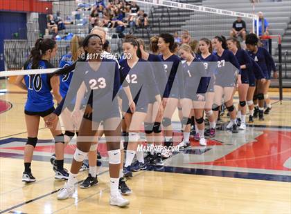 Thumbnail 3 in King vs. Norco photogallery.