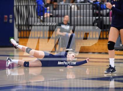 Thumbnail 2 in King vs. Norco photogallery.