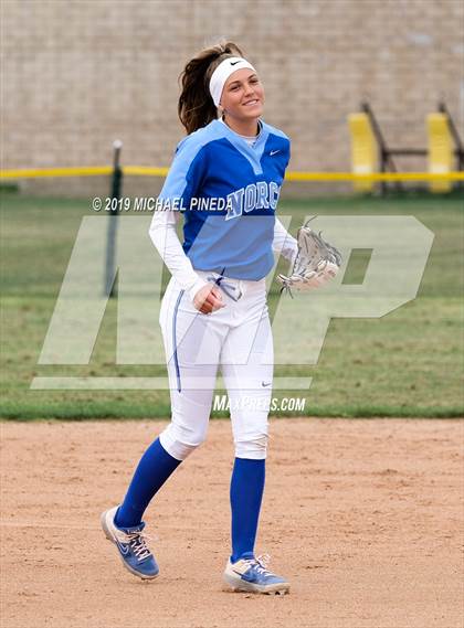 Thumbnail 3 in Rio Mesa @ Norco photogallery.