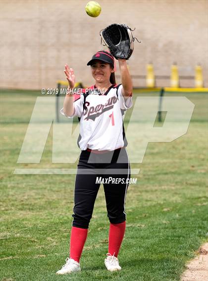 Thumbnail 3 in Rio Mesa @ Norco photogallery.