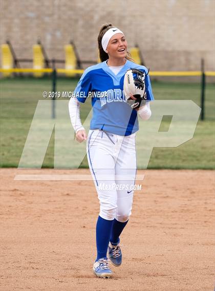 Thumbnail 1 in Rio Mesa @ Norco photogallery.