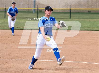 Thumbnail 3 in Rio Mesa @ Norco photogallery.