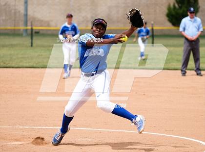 Thumbnail 3 in Rio Mesa @ Norco photogallery.