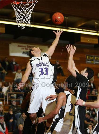 Thumbnail 1 in Newark Memorial vs. Foothills Christian (MaxPreps Holiday Classic) photogallery.