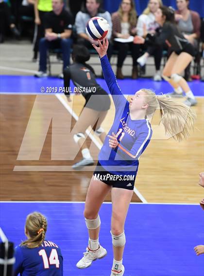 Thumbnail 3 in Legend vs. Fort Collins (CHSAA 5a Playoff) photogallery.