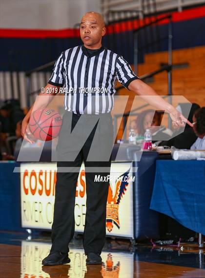 Thumbnail 2 in Vanden vs. College Park (Opening Tip-Off Marathon) photogallery.