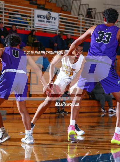 Thumbnail 1 in Vanden vs. College Park (Opening Tip-Off Marathon) photogallery.