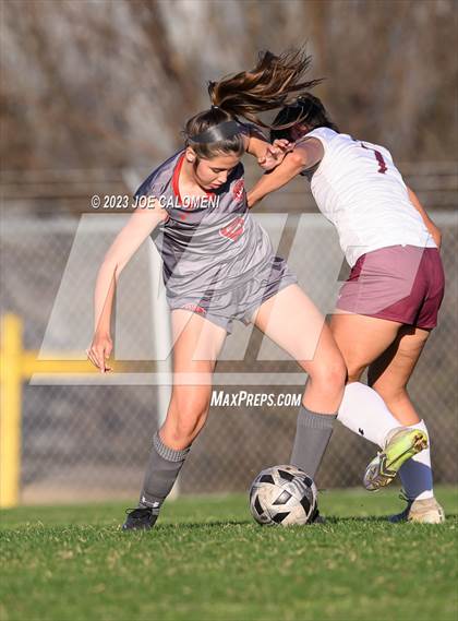 Thumbnail 3 in Marshall vs Lee photogallery.