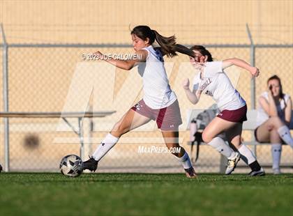 Thumbnail 2 in Marshall vs Lee photogallery.