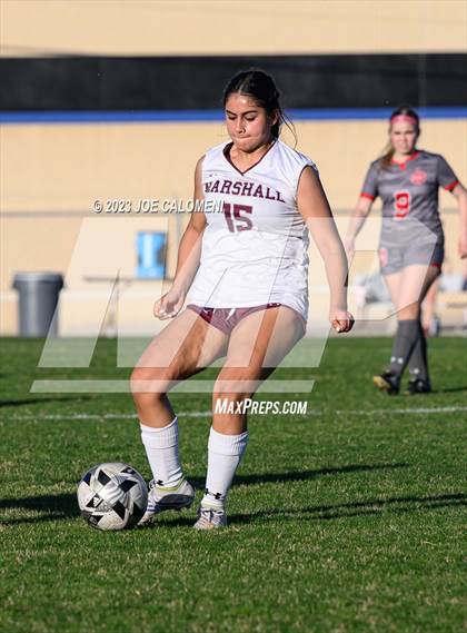 Thumbnail 1 in Marshall vs Lee photogallery.