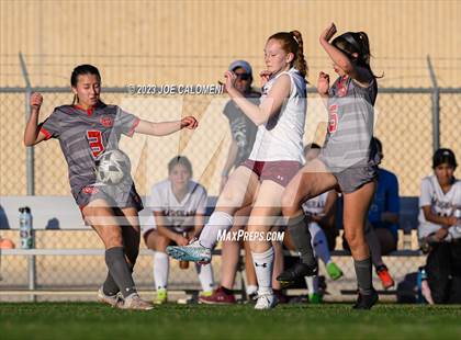 Thumbnail 3 in Marshall vs Lee photogallery.