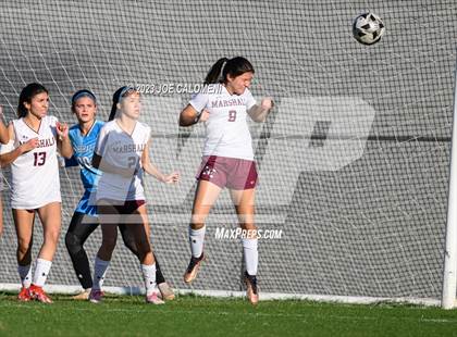 Thumbnail 1 in Marshall vs Lee photogallery.