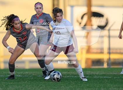 Thumbnail 1 in Marshall vs Lee photogallery.