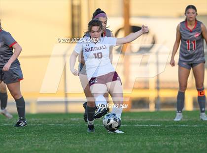 Thumbnail 3 in Marshall vs Lee photogallery.