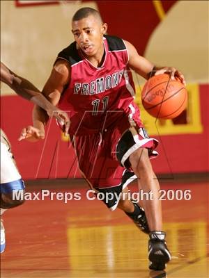 Thumbnail 2 in Newark Memorial vs. Fremont-Los Angeles (Torrey Pines Holiday Classic) photogallery.