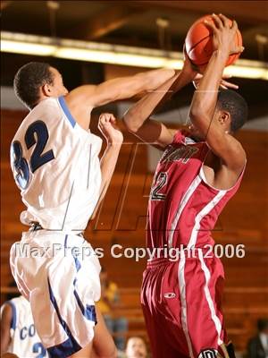 Thumbnail 1 in Newark Memorial vs. Fremont-Los Angeles (Torrey Pines Holiday Classic) photogallery.
