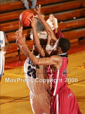 Thumbnail 1 in Newark Memorial vs. Fremont-Los Angeles (Torrey Pines Holiday Classic) photogallery.
