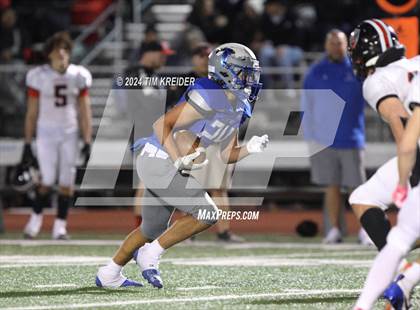 Thumbnail 3 in Hempfield @ Cedar Crest (PIAA 6A Round 1) photogallery.